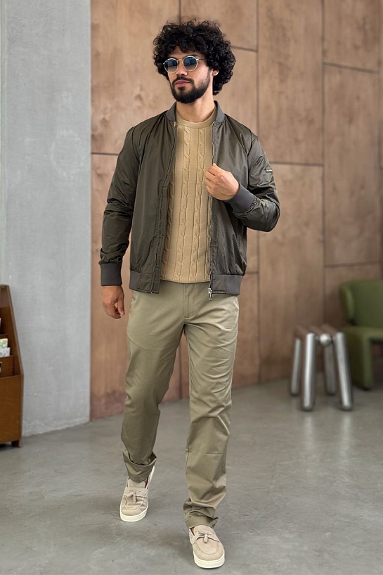 Мужской бомбер цвета хаки Burberry