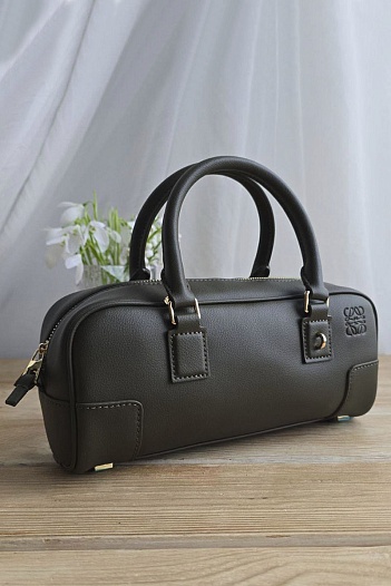 Кожаная сумка Loewe Amazona 24.5x13 см   