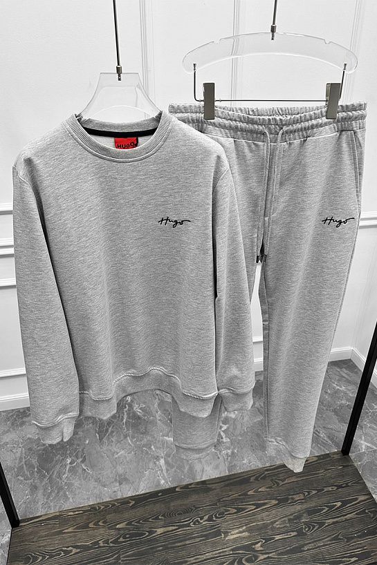 Мужские спортивные штаны Hugo Boss светло-серого цвета