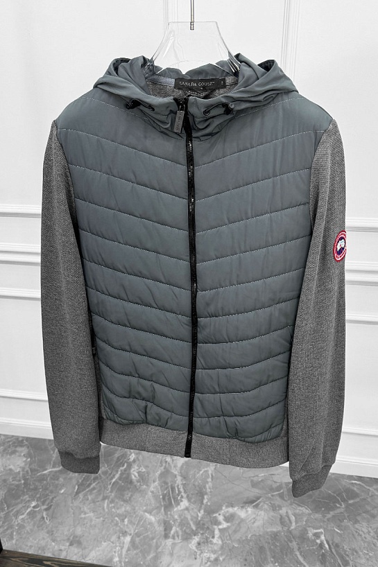 Серая куртка с вязаными рукавами Canada Goose HyBridge Knit