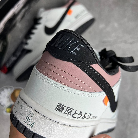 Кроссовки Nike Dunk x Initial D Toyota AE86