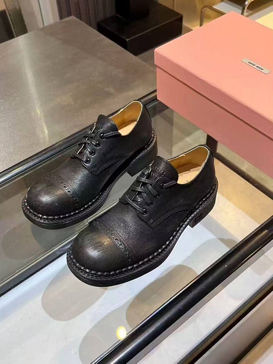 Женские кожаные ботинки дерби MIU MIU