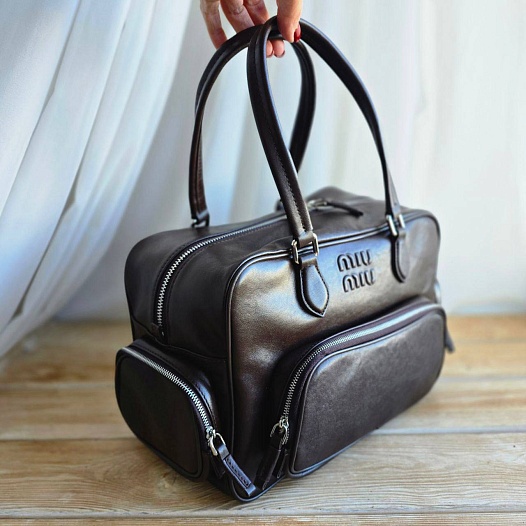 Женская кожаная сумка MIU MIU 31x20 см   