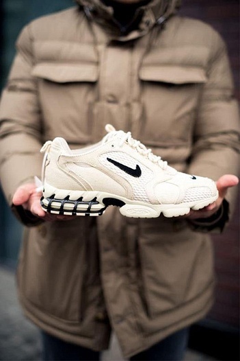 Кроссовки Stussy x Nike Zoom Spiridon Cage 2 Fossil   