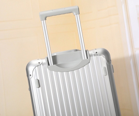 Чемодан Rimowa Aluminum Trunk Premium 77x42x36 см