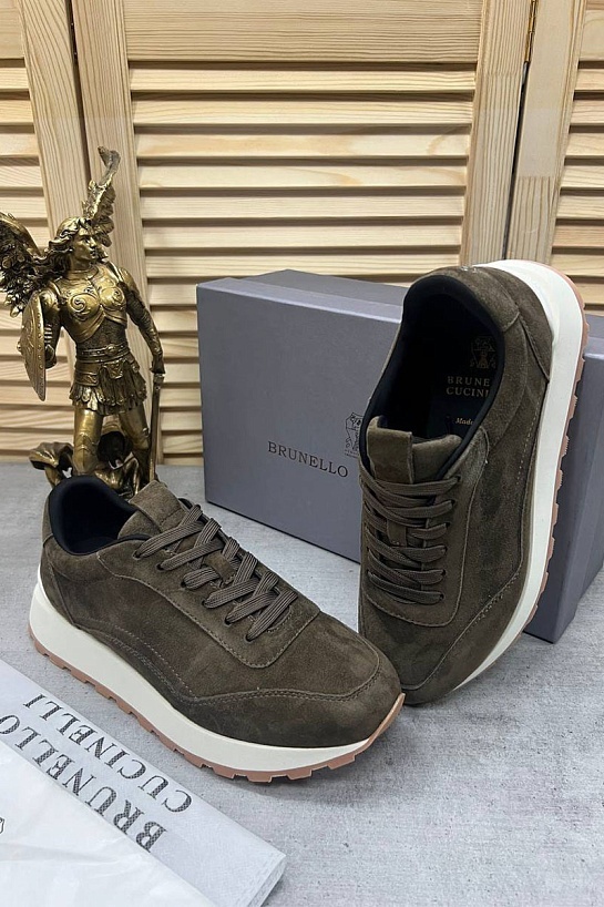 Замшевые кроссовки Brunello Cucinelli цвета хаки