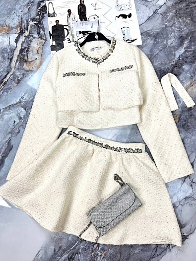 Белый женский костюм тройка Chanel   