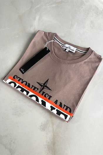 Мужская футболка коричневого цвета Stone Island   