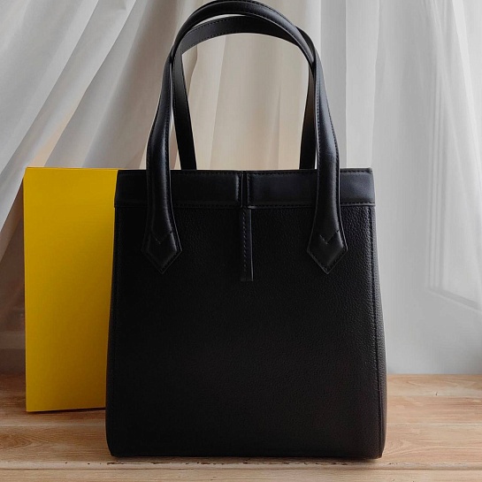 Кожаная сумка Fendi Origami Large 40x27 см