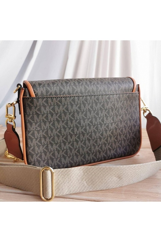 Кожаная сумка Michael Kors 24x16 см