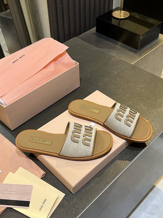 Женские кожаные шлёпанцы MIU MIU Premium - Brown