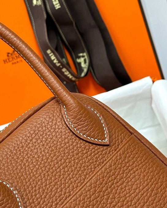 Женская кожаная сумка Hermes Lindy Premium 26x18x13 см - Brown