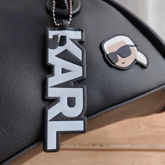 Кожаная сумка Karl Lagerfeld Half Moon 25x15 см