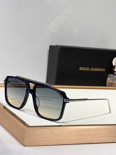 Солнцезащитные очки Dolce & Gabbana Striped Ochre   