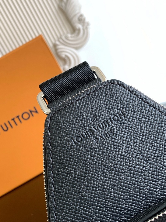 Кожаная сумка Louis Vuitton Avenue Sling Premium 31x20x7 см