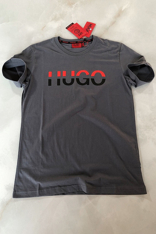 Мужская серая футболка Hugo Boss