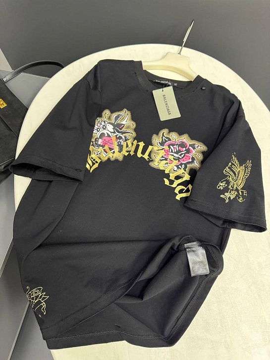 Женская чёрная оверсайз футболка Balenciaga