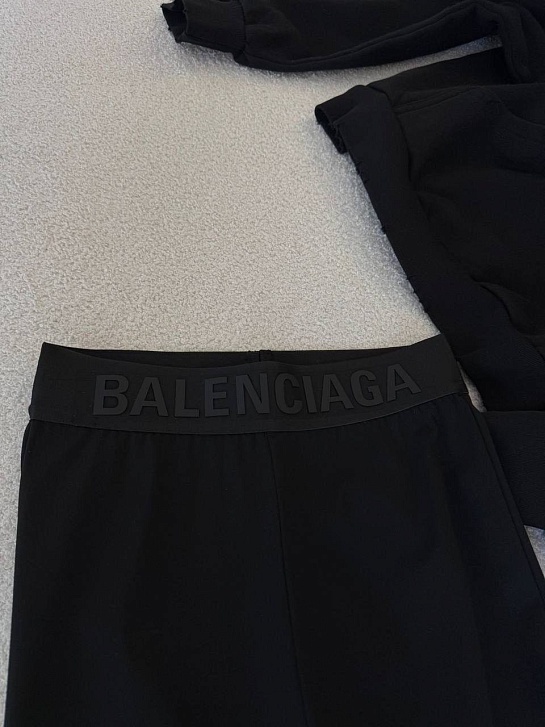 Женские черные леггинсы Balenciaga