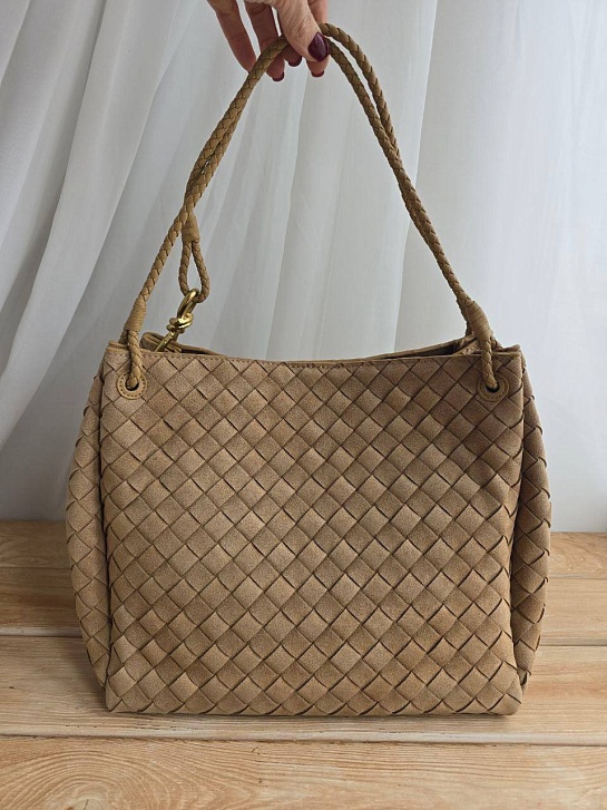 Замшевая сумка Bottega Veneta 35x24 см - Beige
