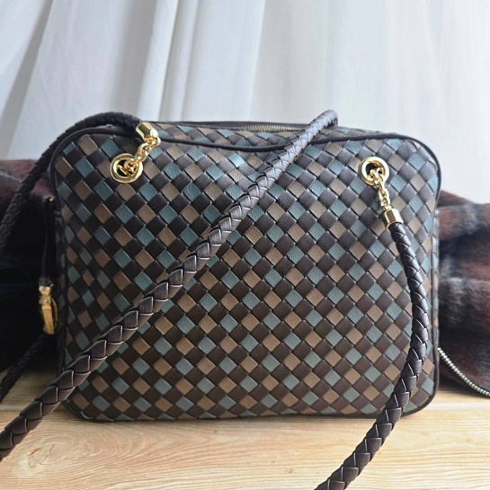 Кожаная сумка Bottega Veneta Mckenzie 27x13 см