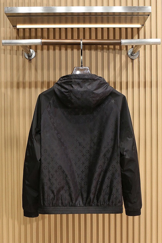 Мужская чёрная ветровка Louis Vuitton Monogram