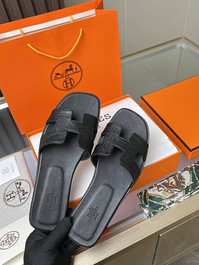 Женские кожаные шлёпанцы Hermes Premium - Black   