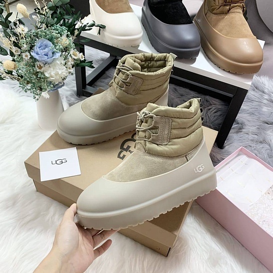 Женские ботинки UGG Classic Mini Lace-Up - Beige