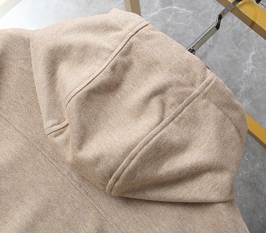Бежевый костюм Loro Piana premium   