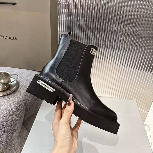 Женские кожаные сапоги Balenciaga premium   