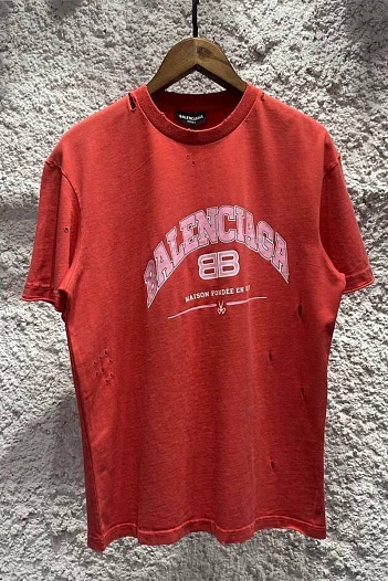Оранжевая оверсайз футболка Balenciaga с рваной отделкой   