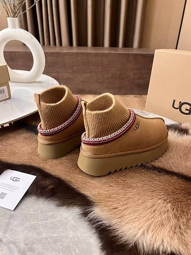 Женские замшевые ботинки UGG Tazz Platform - Chestnut   