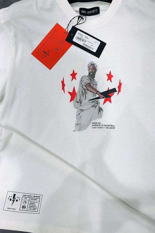 Белая оверсайз футболка Neil Barrett x James Harden
