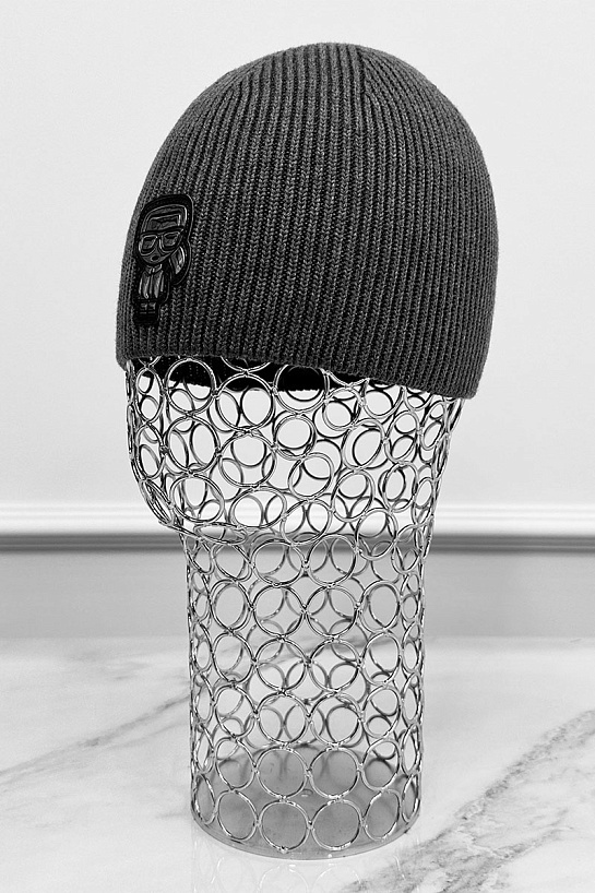 Мужская шапка серого цвета Karl Lagerfeld logo-patch