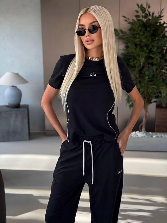 Женский чёрный костюм Alo premium