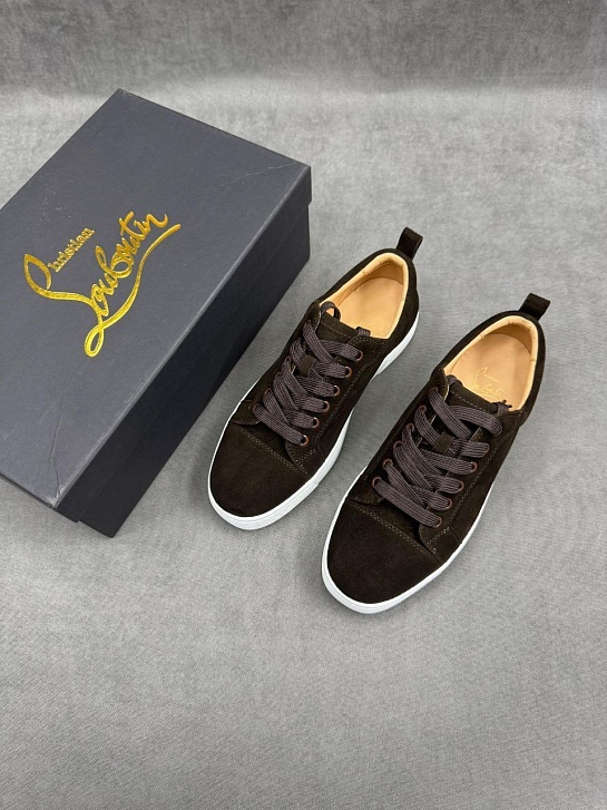 Мужские замшевые кроссовки Christian Louboutin 