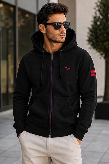 Кофта на молнии Hugo Boss чёрного цвета   
