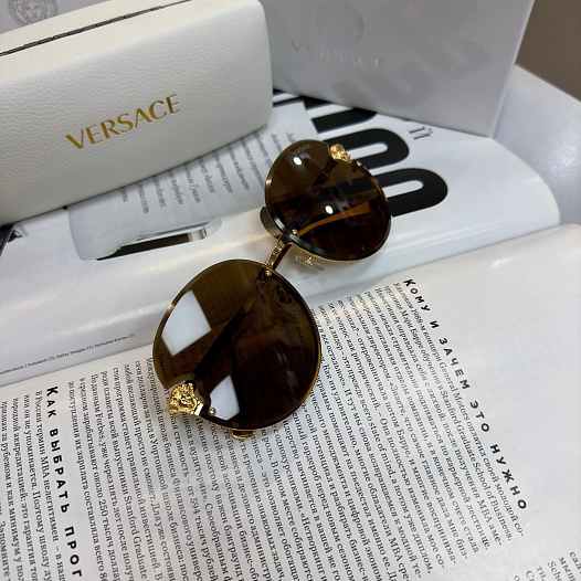 Солнцезащитные очки Versace Glam Medusa   