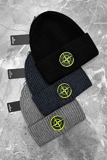 Шапка серого цвета Stone Island compass badge   