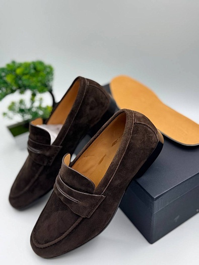 Коричневые замшевые лоферы Zegna   