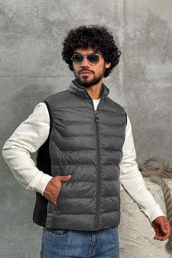 Мужской серый жилет Parajumpers   