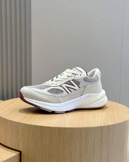 Женские кроссовки New Balance x Loro Piana 990v6 premium   
