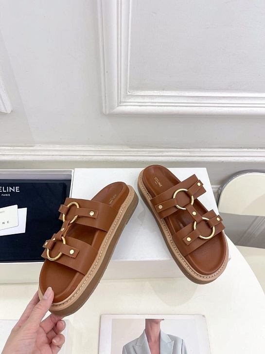 Женские кожаные шлёпанцы Celine Tippi - Chestnut