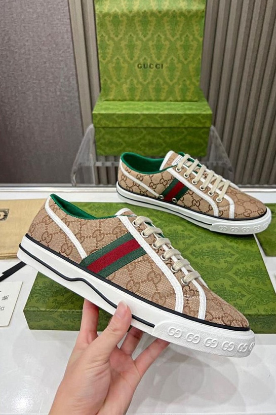 Мужские бежевые кроссовки Gucci GG Monogram