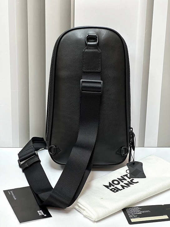 Кожаная сумка Montblanc Extreme 3.0 Sling Premium 29.5x17x6 см