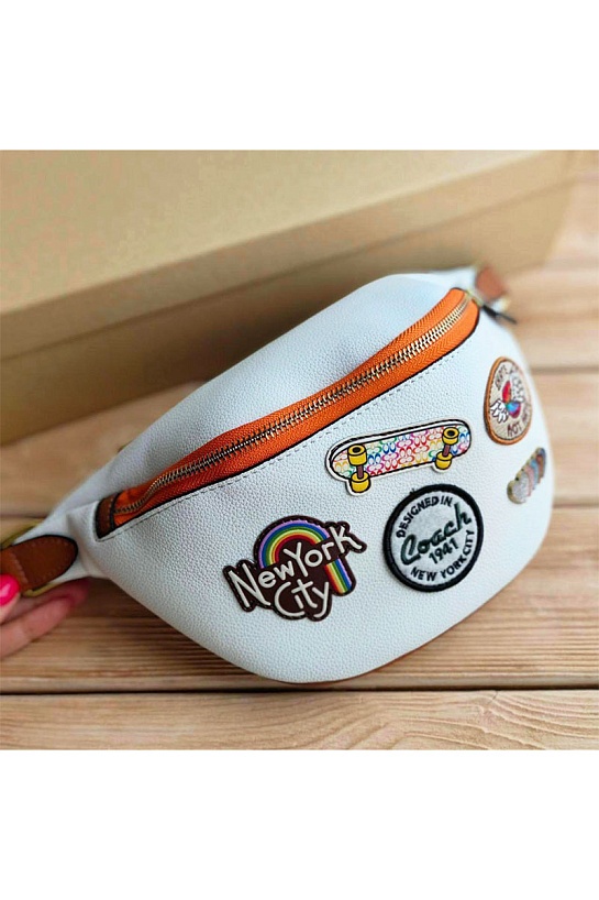 Кожаная сумка на пояс Coach Charter multi-patch 33x17 см