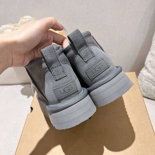 Женские ботинки UGG Classic Ultra Mini Platform - Grey   
