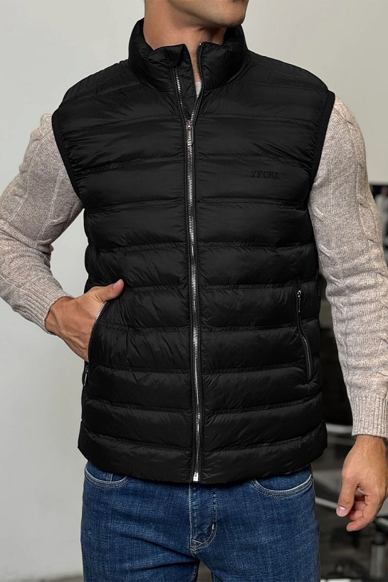 Мужской чёрный жилет Zegna