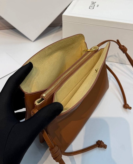 Кожаная сумка Celine Trio Flap premium 22.5x13x3.5 см