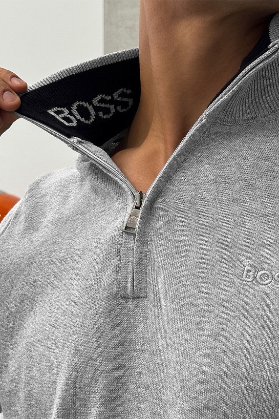 Мужской джемпер Hugo Boss серого цвета