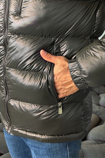 Куртка зелёного цвета Polo Ralph Lauren pony-embroidered   